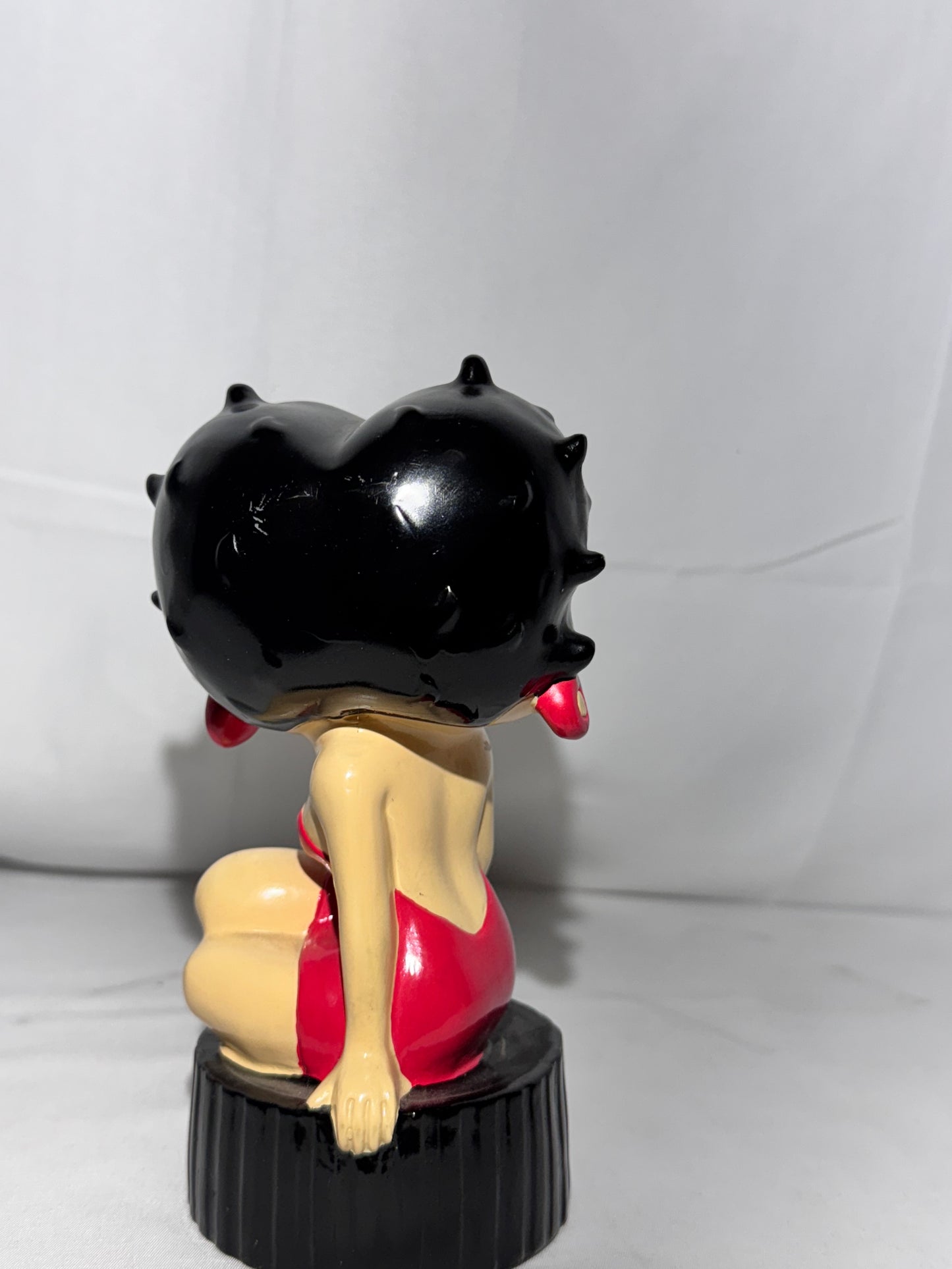 Vintage Betty Boop Figurine – Red Dress – Classic Cartoon Collectible