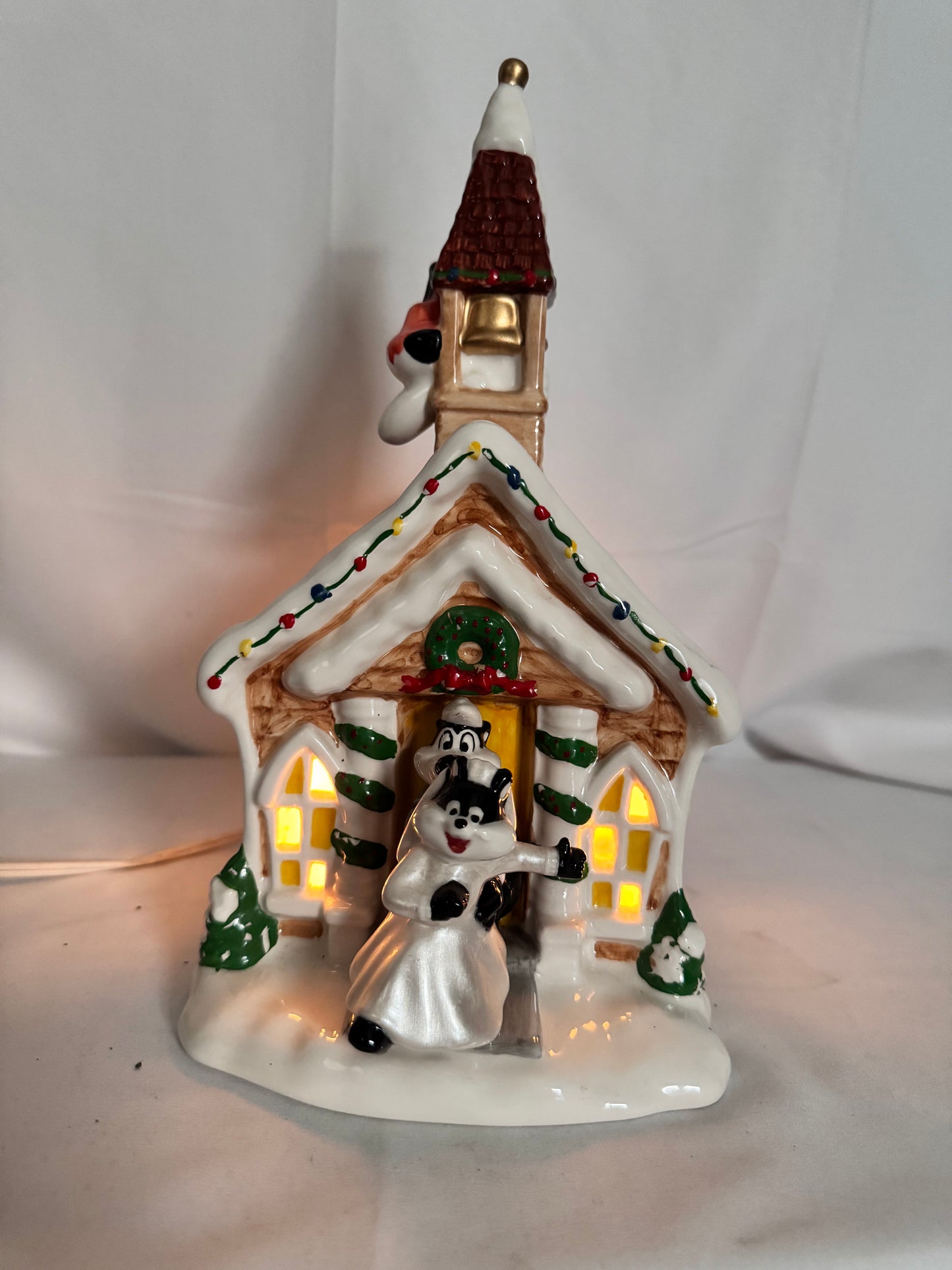Looney Tunes Christmas Village Church – Penelope Wedding & Sam Sheepdog Warner Brothers