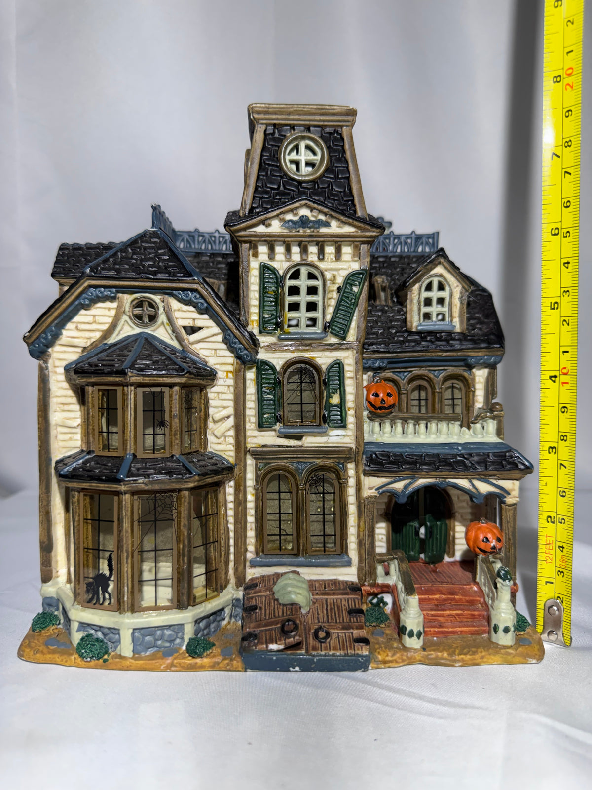 Lemax Spooky Town Greaves Manor #05473 – 2000 Retired Halloween Village Building – Parts/Repair