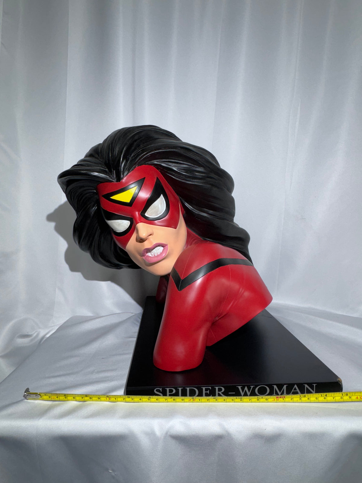 Dynamic Forces / Upper Deck Authenticated Spider-Woman 1:1 Scale Bust – Alex Ross – #221/305