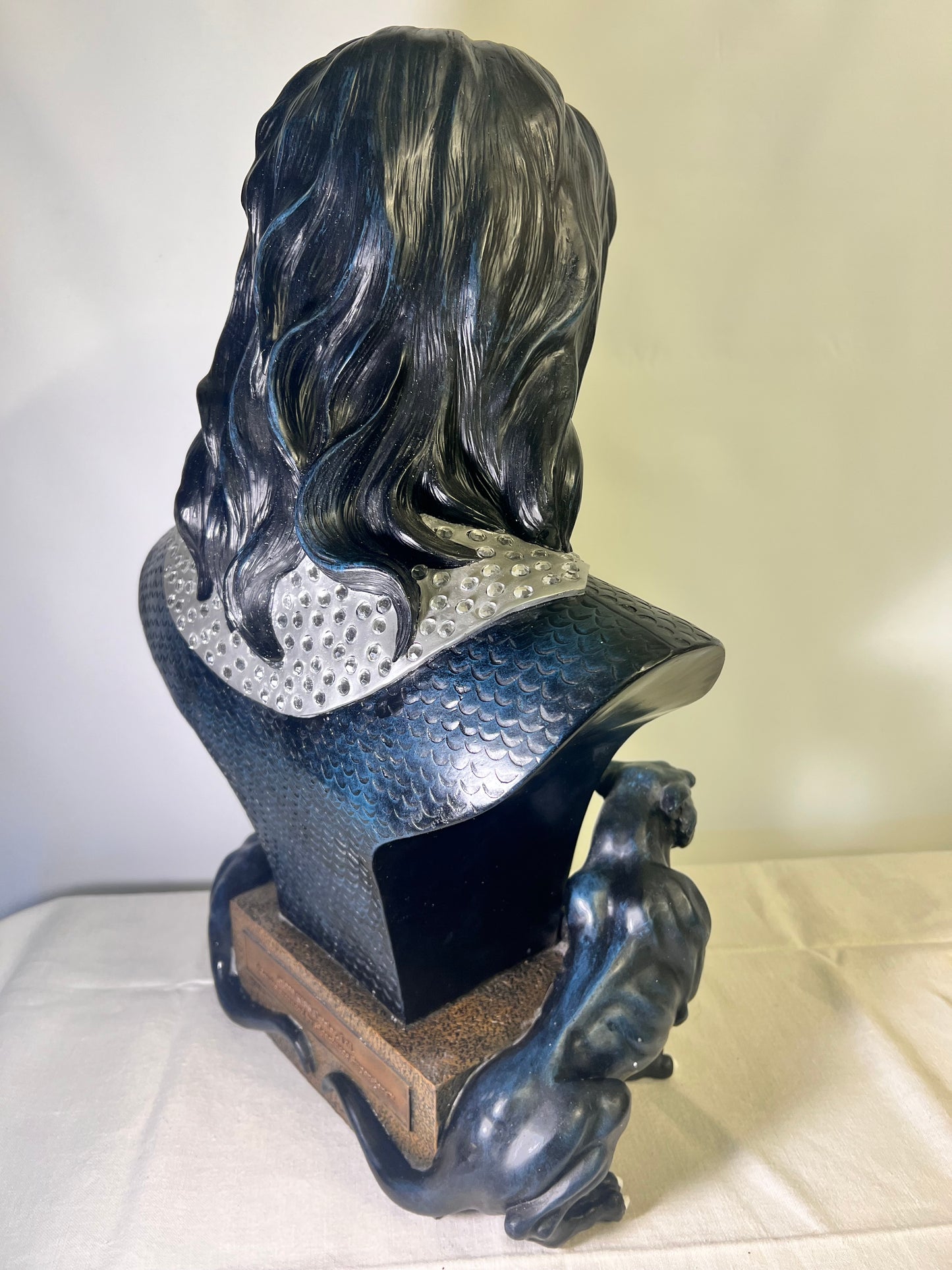 Rare- KISS - set of 4 Bust- 1999 Licensed arranged by Signatures Superstars-