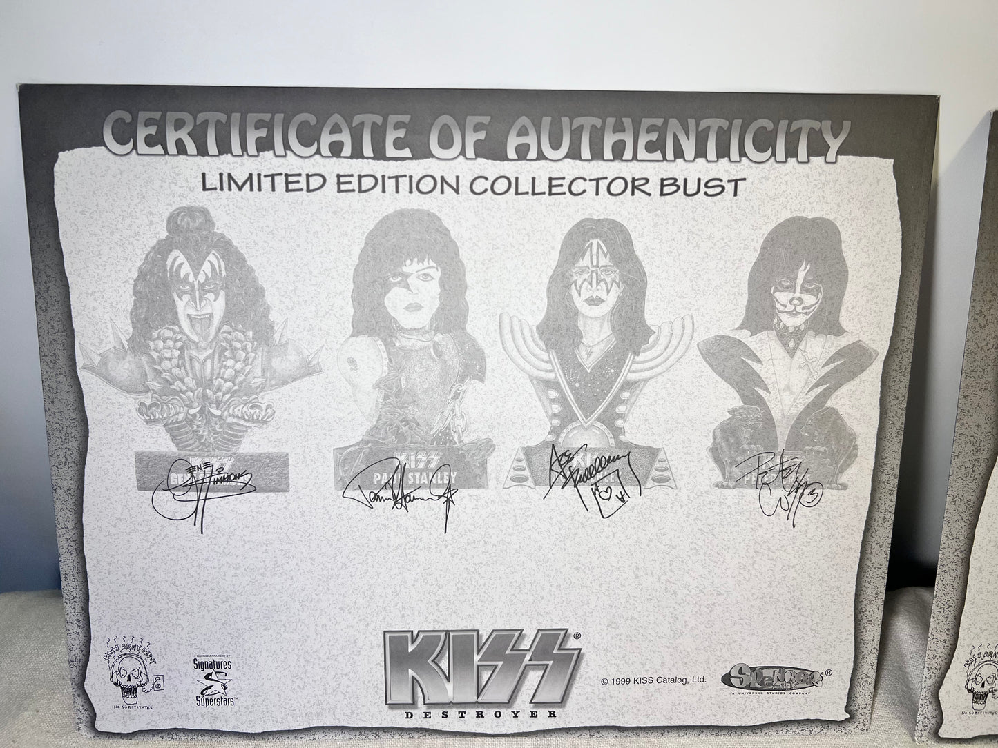 Rare- KISS - set of 4 Bust- 1999 Licensed arranged by Signatures Superstars-