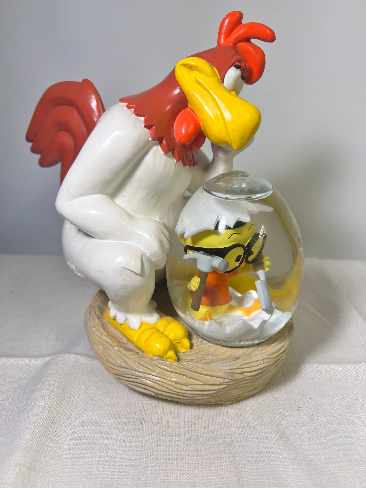 Fog Horn Leg Horn- Snow Globe-1996 -Looney Tunes- Warner Brothers