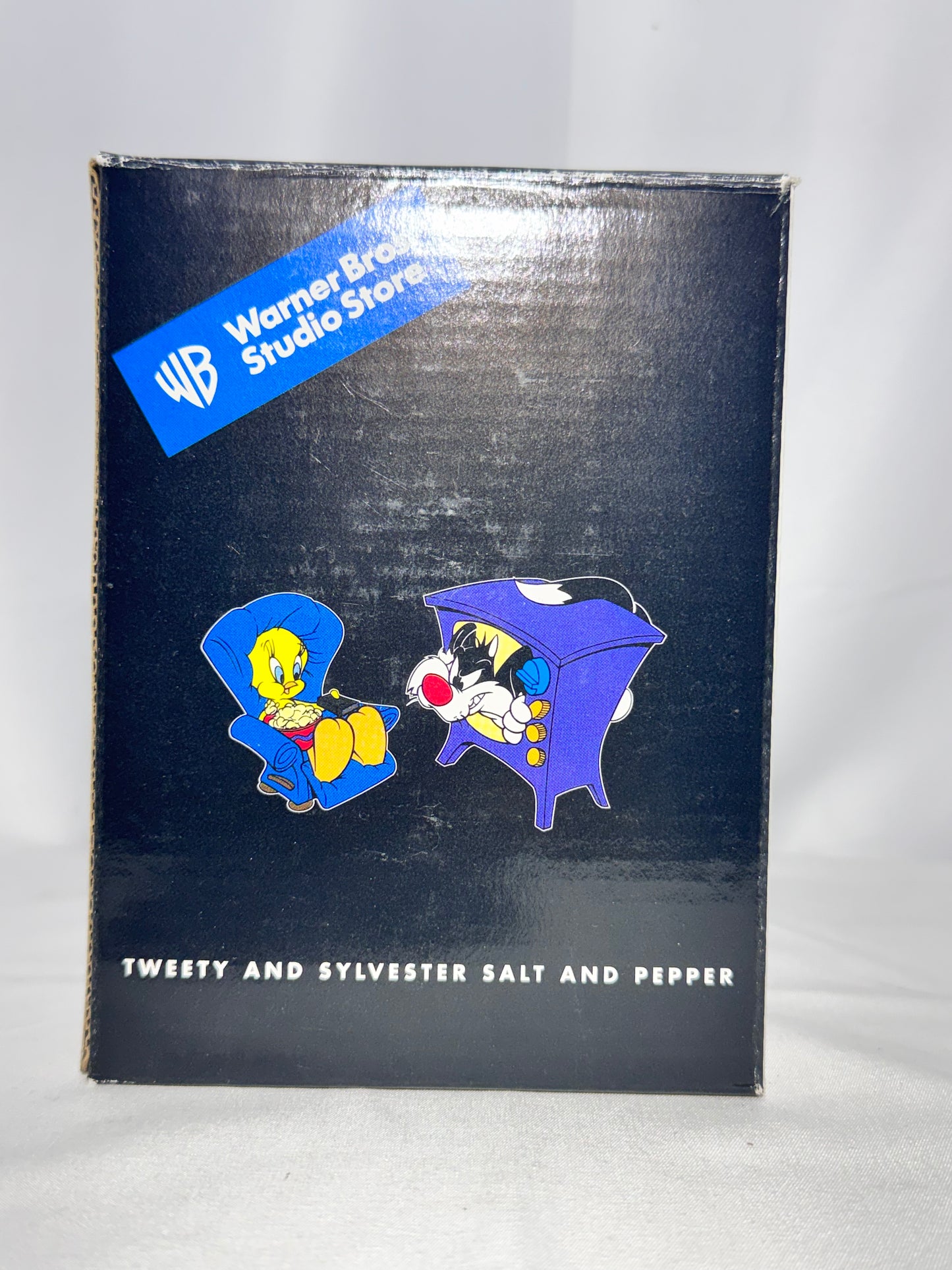 Tweety & Sylvester Salt and Pepper Shaker Set – Warner Bros. Looney Tunes (2001)
