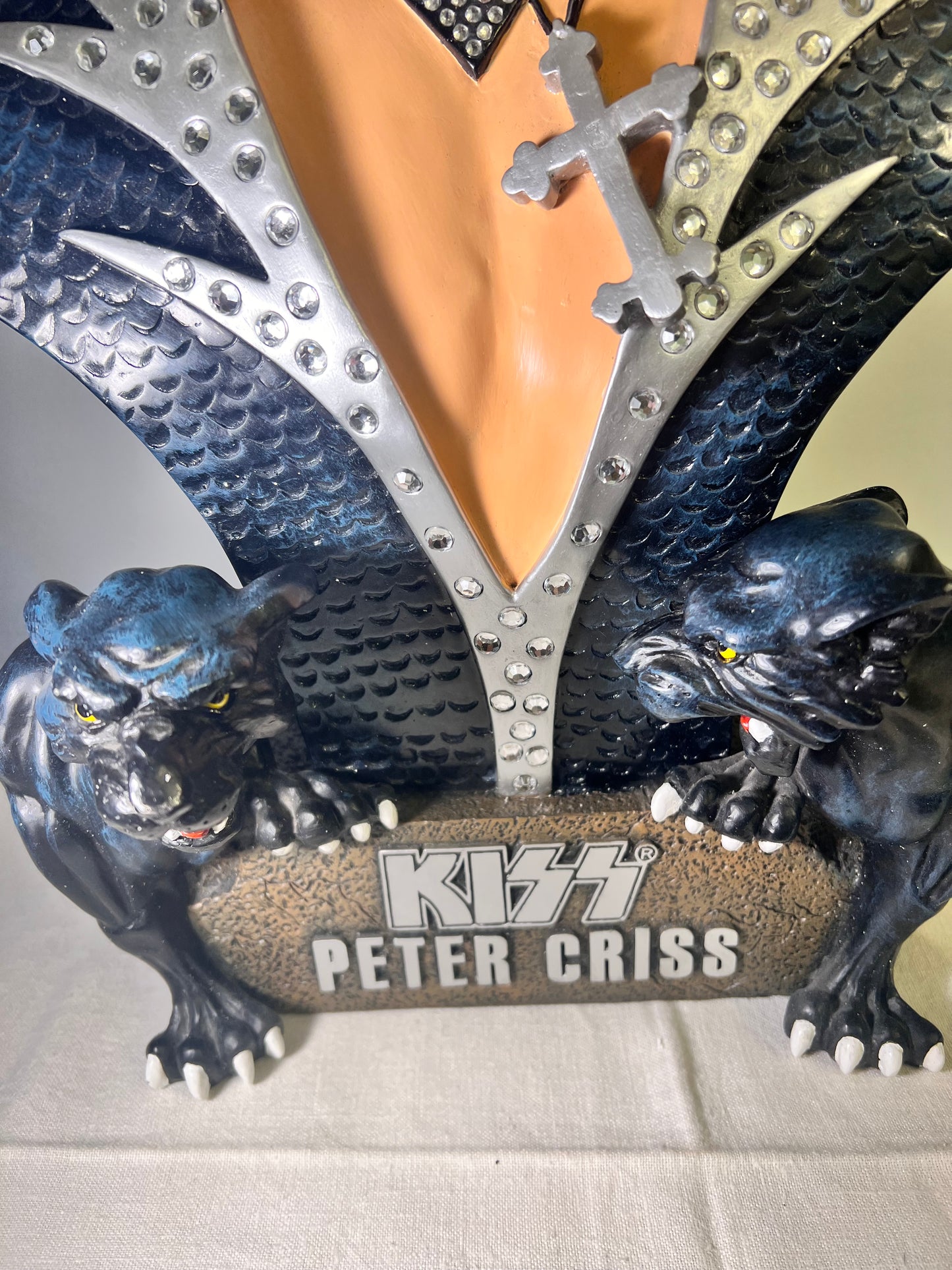 Rare- KISS - set of 4 Bust- 1999 Licensed arranged by Signatures Superstars-
