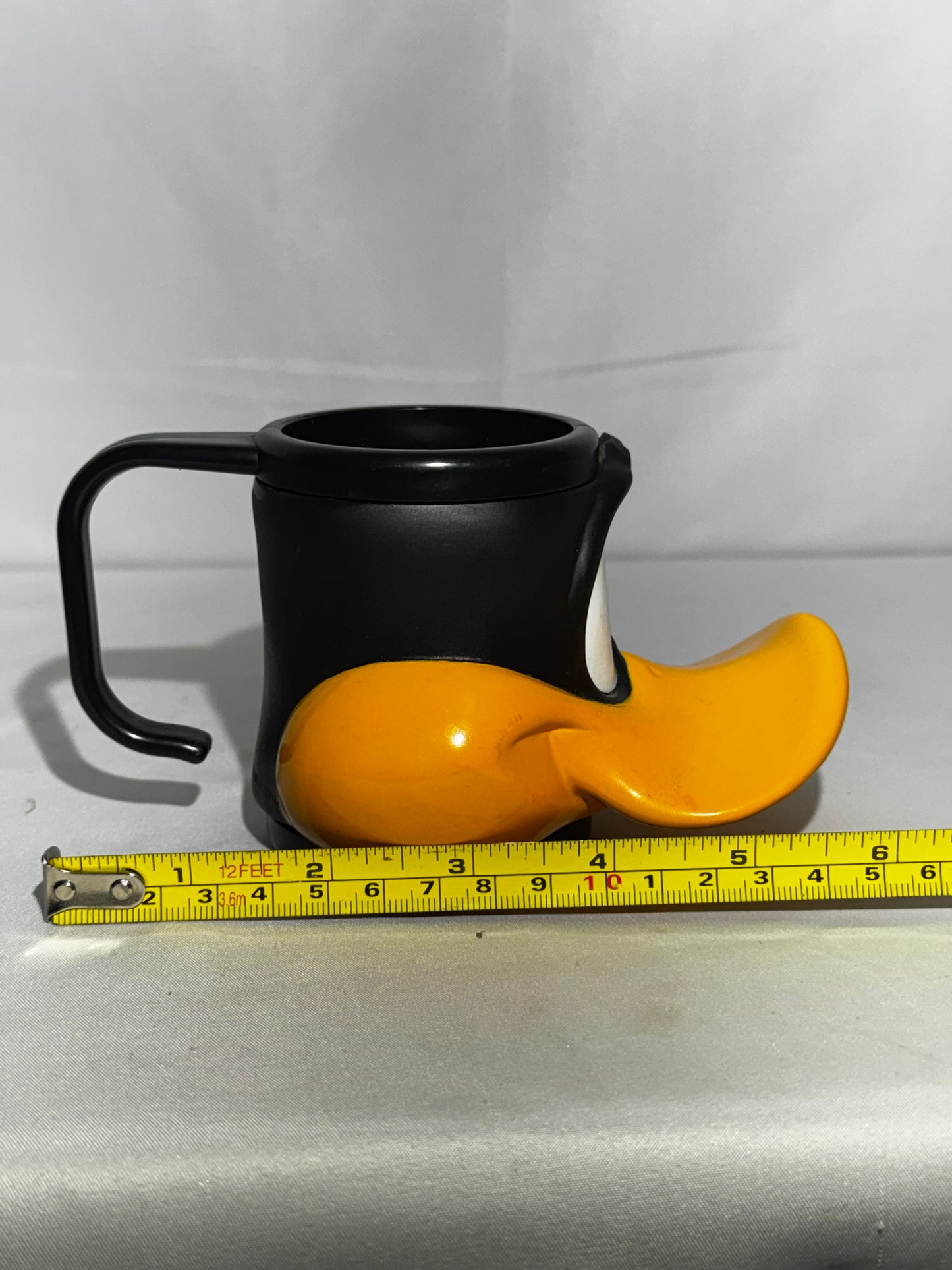 Vintage Daffy Duck Looney Tunes Plastic Resin Mug Cup w/ Handle by Applesauce WB