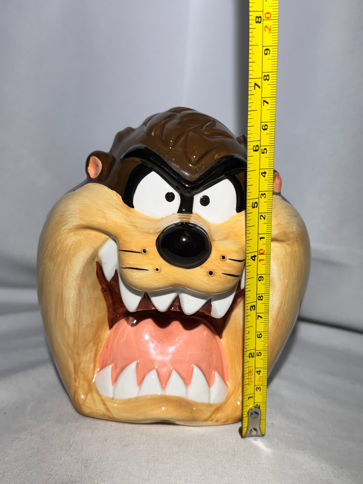 Vintage 1993 Warner Bros. Taz Ceramic Jar / Desk Organizer