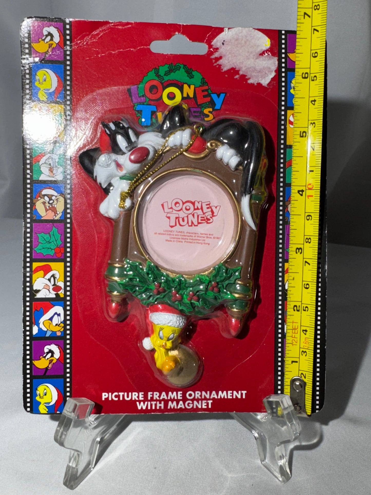 Vintage 1997 Looney Tunes Sylvester & Tweety Picture Frame Ornament Magnet Matrix