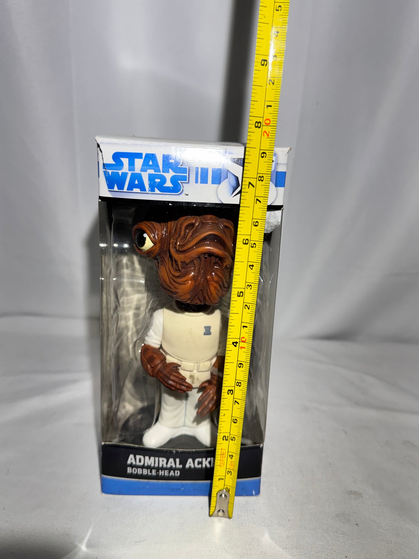 Funko Wacky Wobbler Admiral Ackbar Bobble-Head – Star Wars