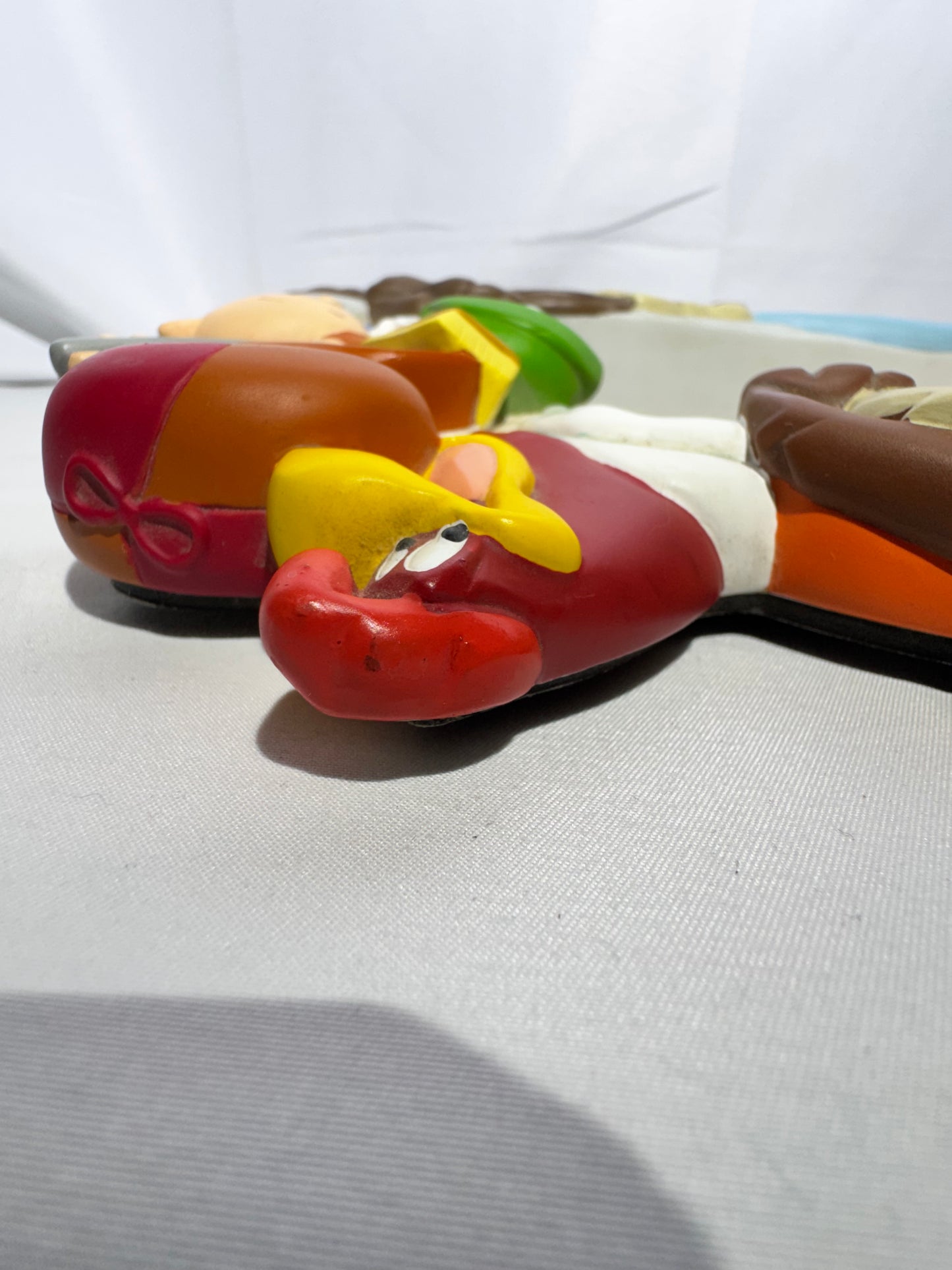 Vintage 1990s Warner Bros Looney Tunes Character Picture Frame 4x6 Bugs Bunny Taz Tweety