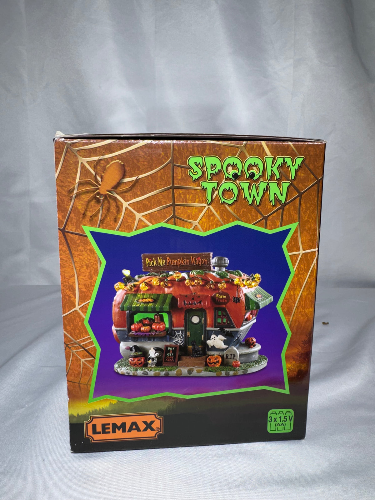 Lemax Spooky Town Pick Me Pumpkin Wagon #95444 – 2019 – Original Box