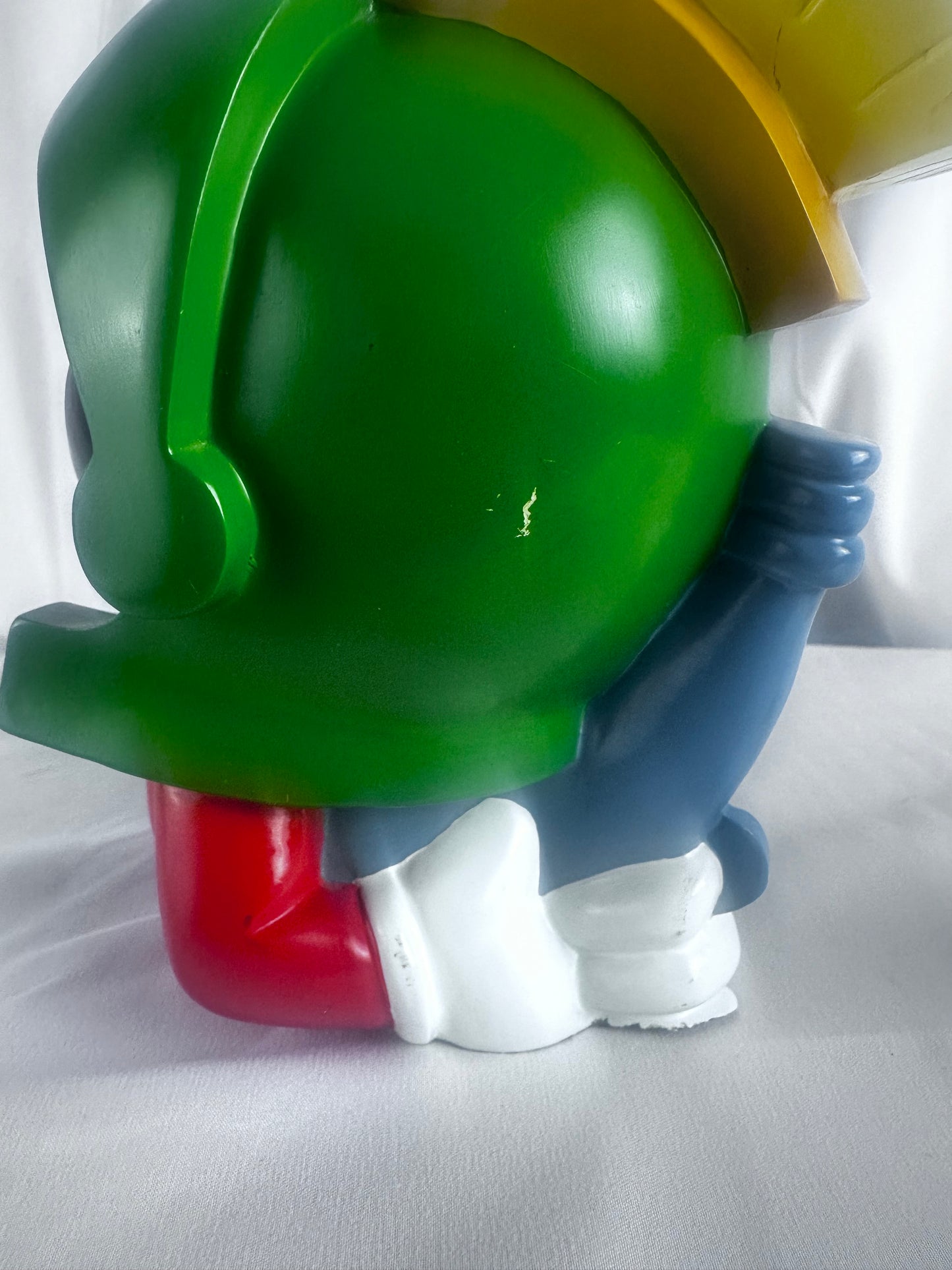 **Collectible Marvin the Martian - 8”-1998 Warner
Brothers Exclusive!**