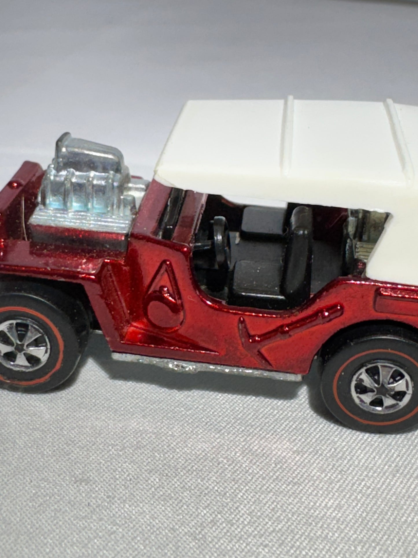 Vintage 1970’s Hot Wheels Redline – Grasshopper- Red