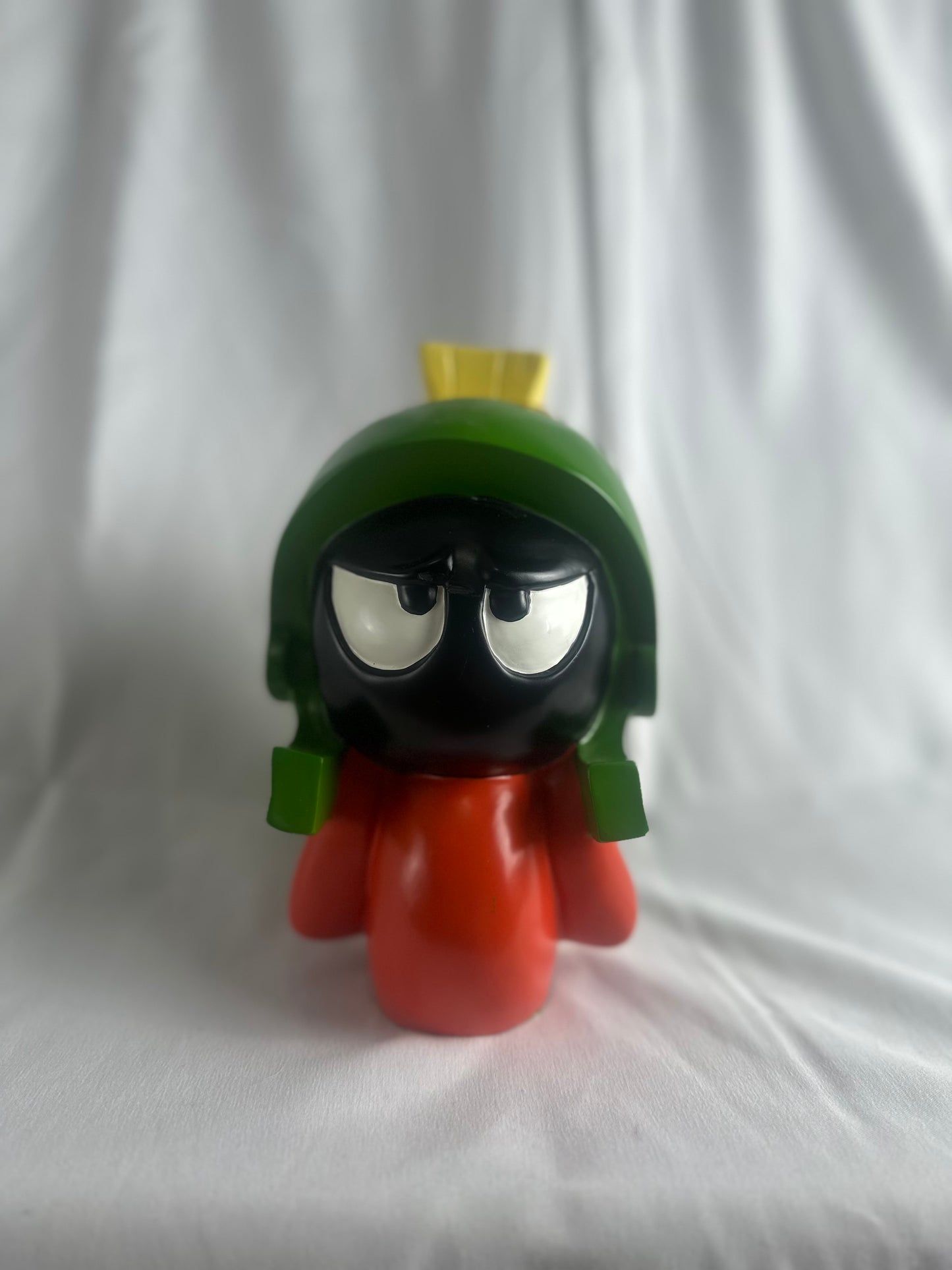 **Collectible Marvin the Martian - 8”-1998 Warner
Brothers Exclusive!**
