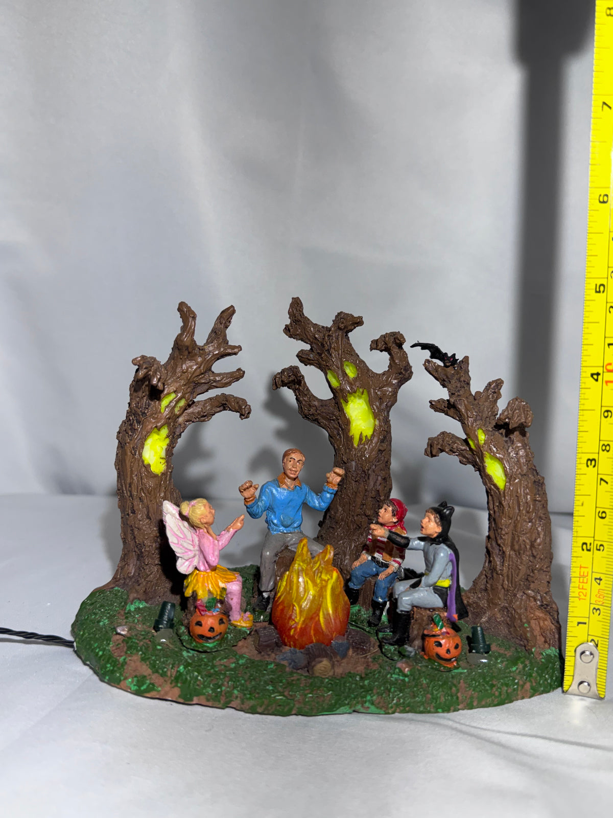 Lemax Spooky Town “Scary Stories” Lighted Table Accent # — 2010 Retired
