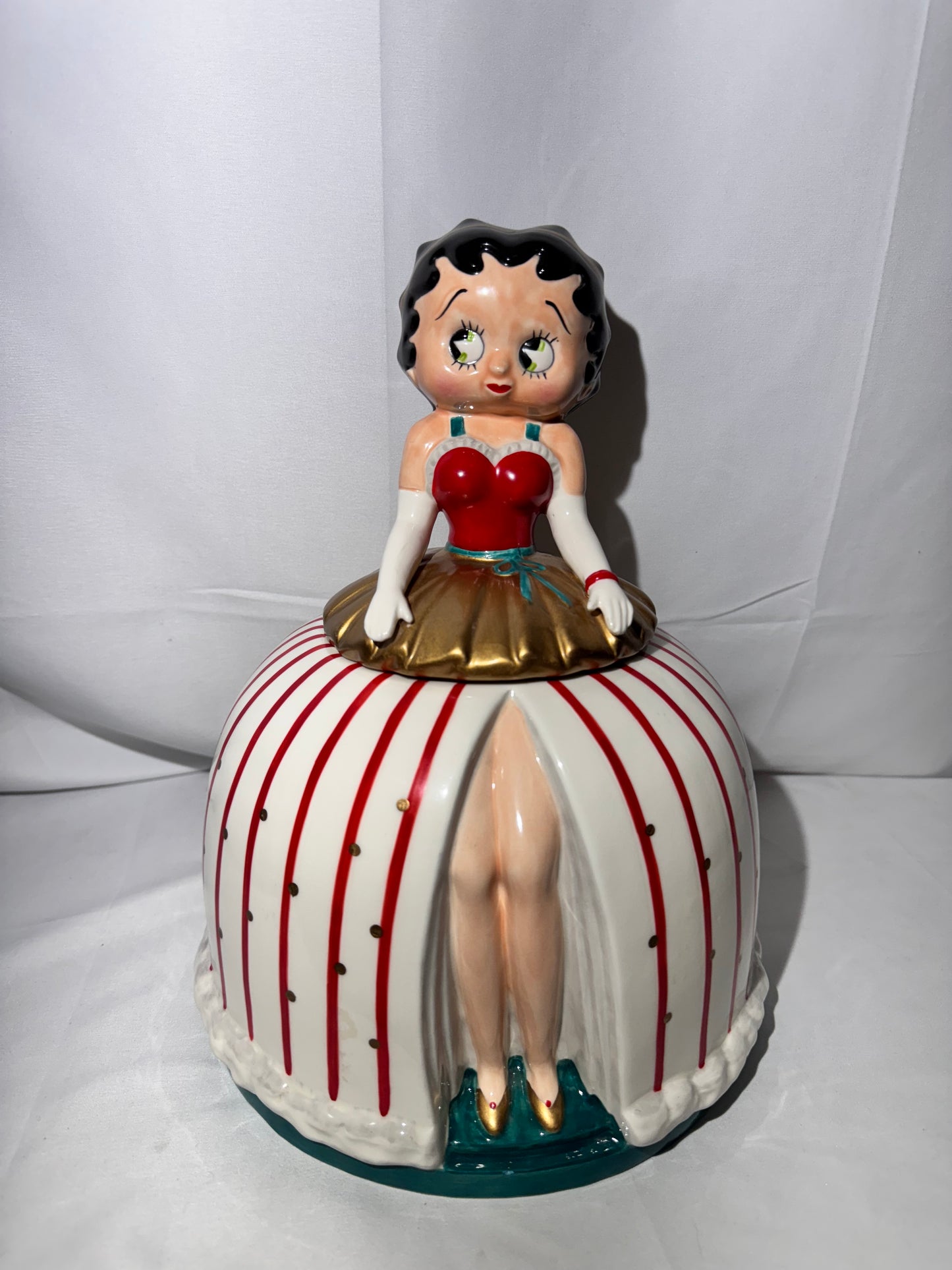 Betty Boop Cookie Jar by Vandor 1999 – Princess Dress Red Stripes Gold Polka Dots – 12” Tall