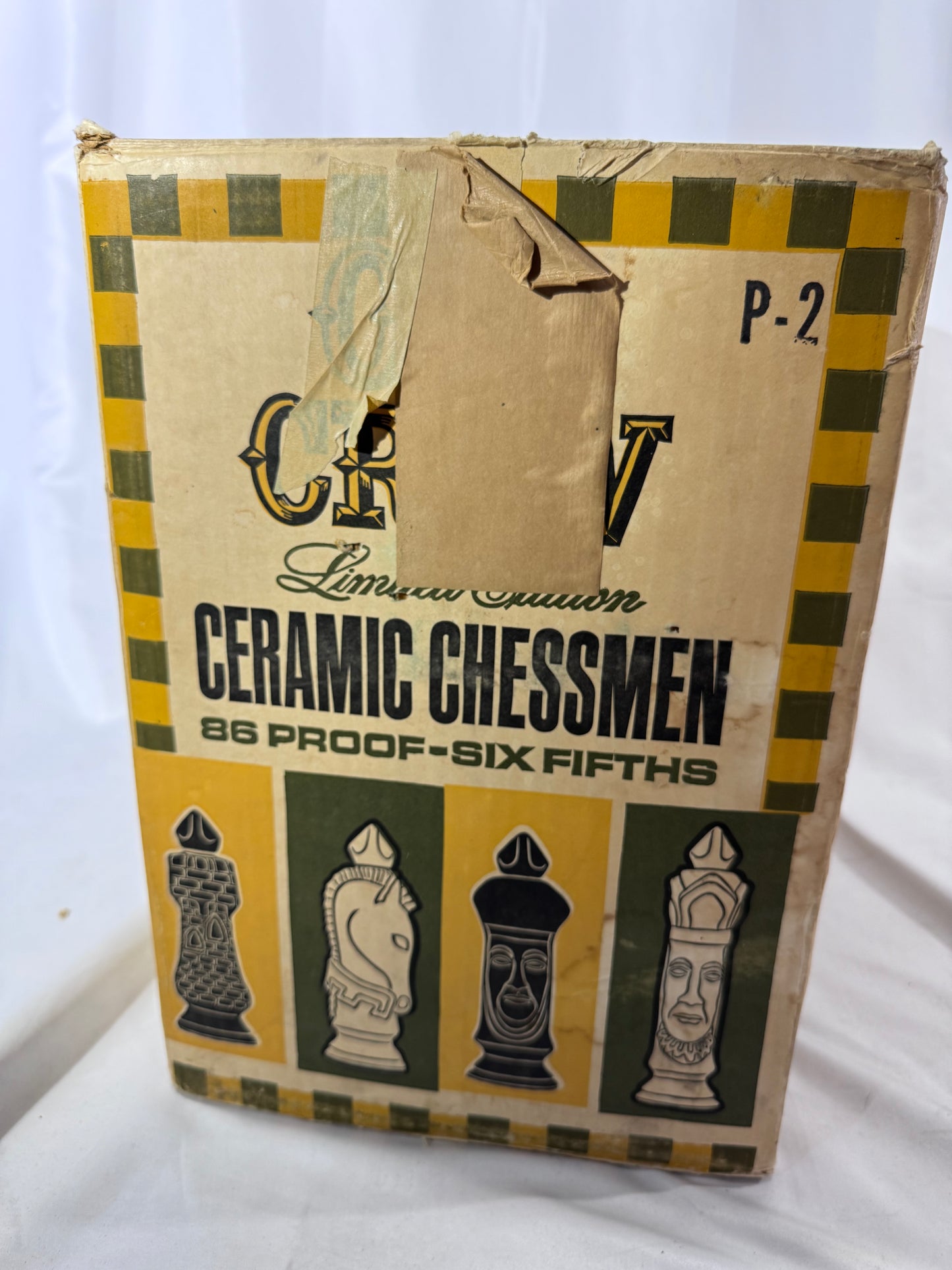 Vintage Old Crow Kentucky Straight Bourbon Whiskey Chessmen – Dark Green – Set of 6