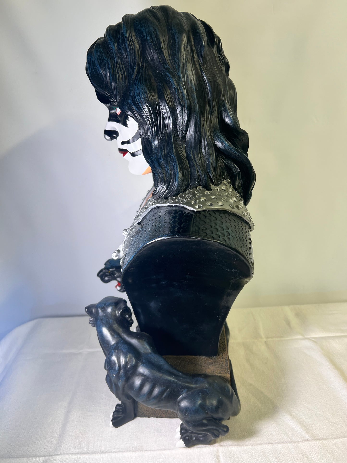 Rare- KISS - set of 4 Bust- 1999 Licensed arranged by Signatures Superstars-