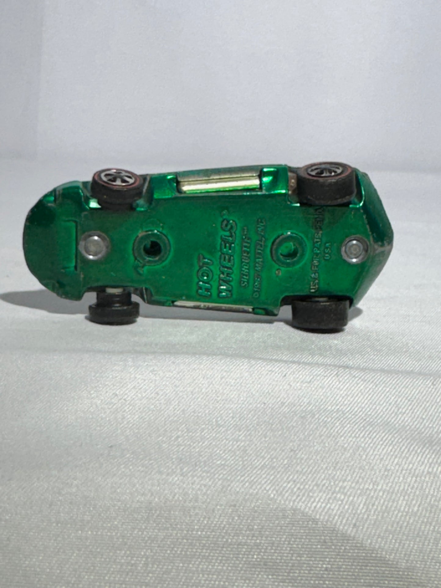 Hot Wheels Redline 1968 Silhouette – Spectraflame Green – Sweet 16 Series – Mattel