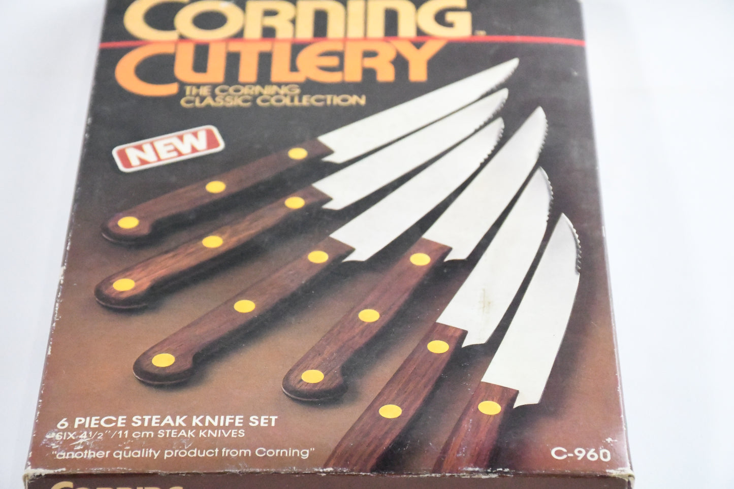The Corning Classic Collection- Corning Cutlery- C960-6 piece Steak Knife Set-in Box
