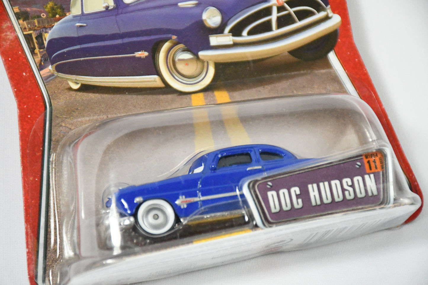 Disney-Pixar-Cars-Doc Hudson #11 -M1054-Diecast-Mattel