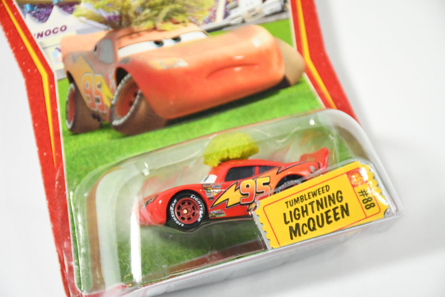 Disney-Pixar-Cars-Mattel- Tumbleweed Lighting McQueen #88-Race O Roma-P1649 M1054-NIB