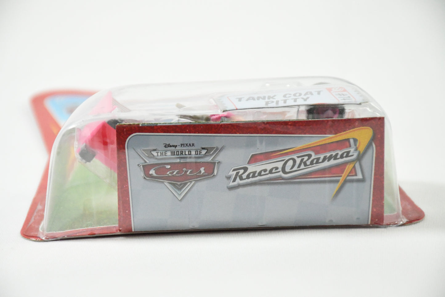 Disney-Pixar-Cars-Mattel-Tank Coat Pitty #74 -Race O Roma-N2483 N1054-NIB