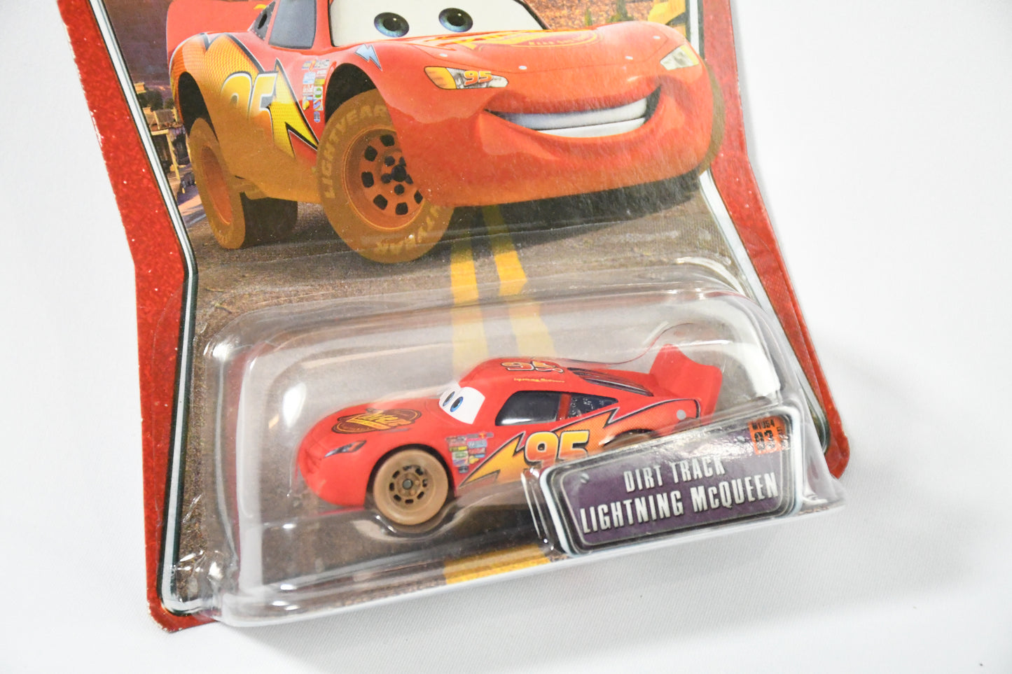 Disney- Pixar-Cars-Mattel- Dirt Track Lighting McQueen #03-L4143 M1054-NIB