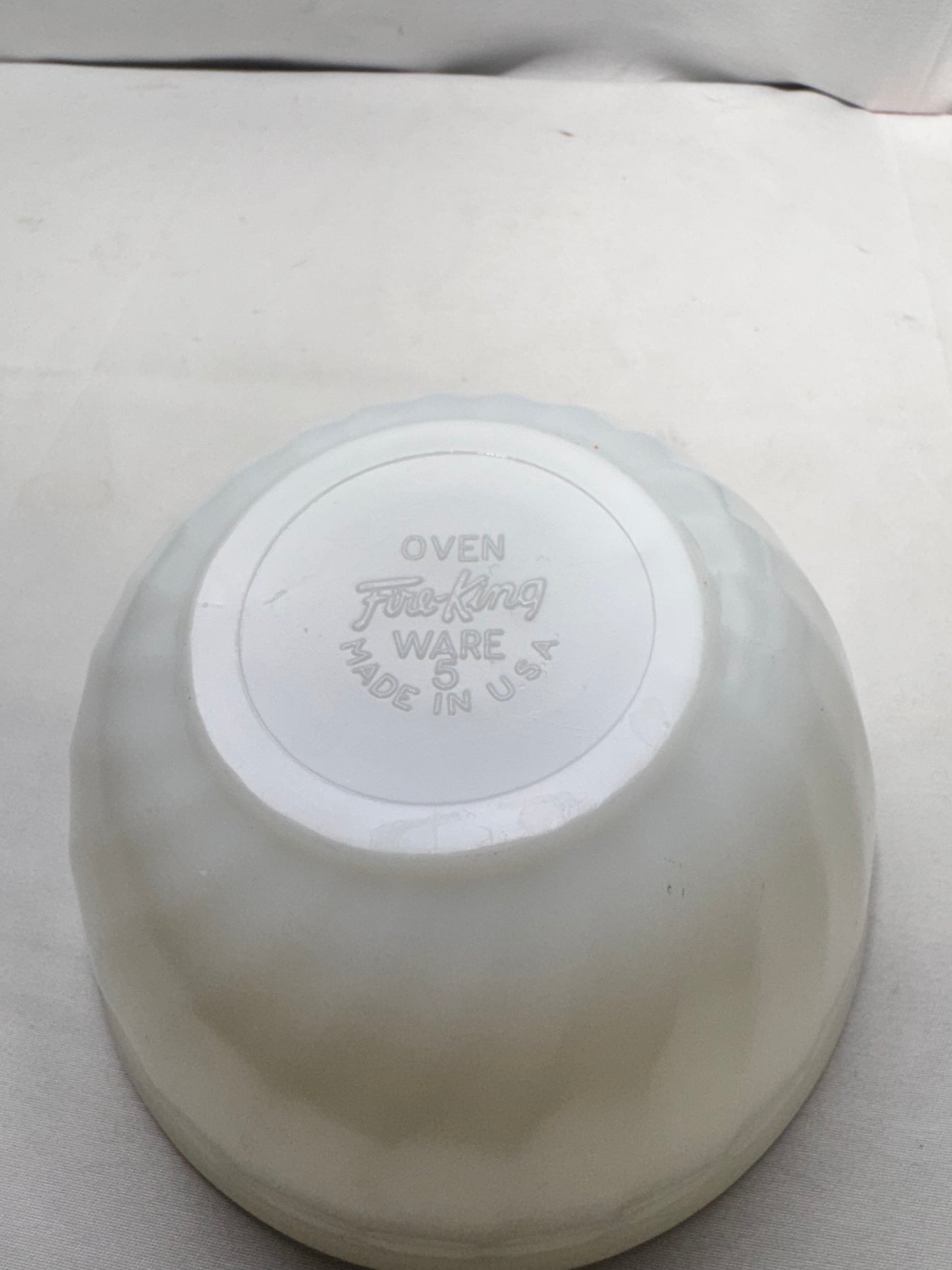 Vintage Anchor Hocking Fire-King White Swirl Milk Glass Nesting Mixing Bowls – Set of 5