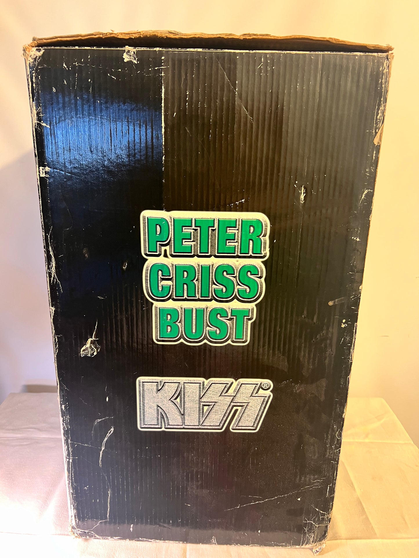 Rare- KISS - set of 4 Bust- 1999 Licensed arranged by Signatures Superstars-