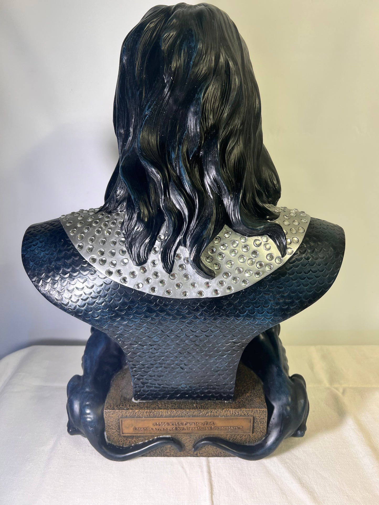 Rare- KISS - set of 4 Bust- 1999 Licensed arranged by Signatures Superstars-