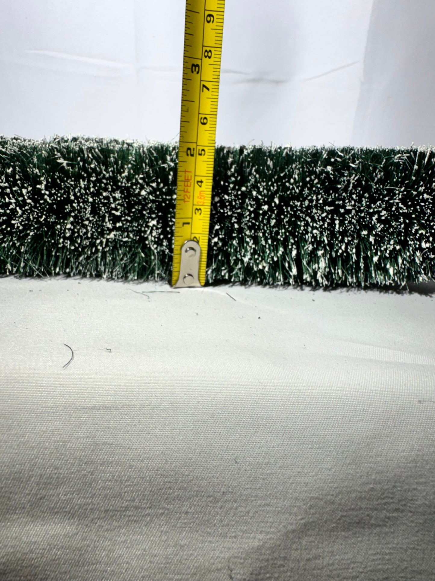 Department 56 Village Flexible Sisal Hedge – Set of 3 – Original Box