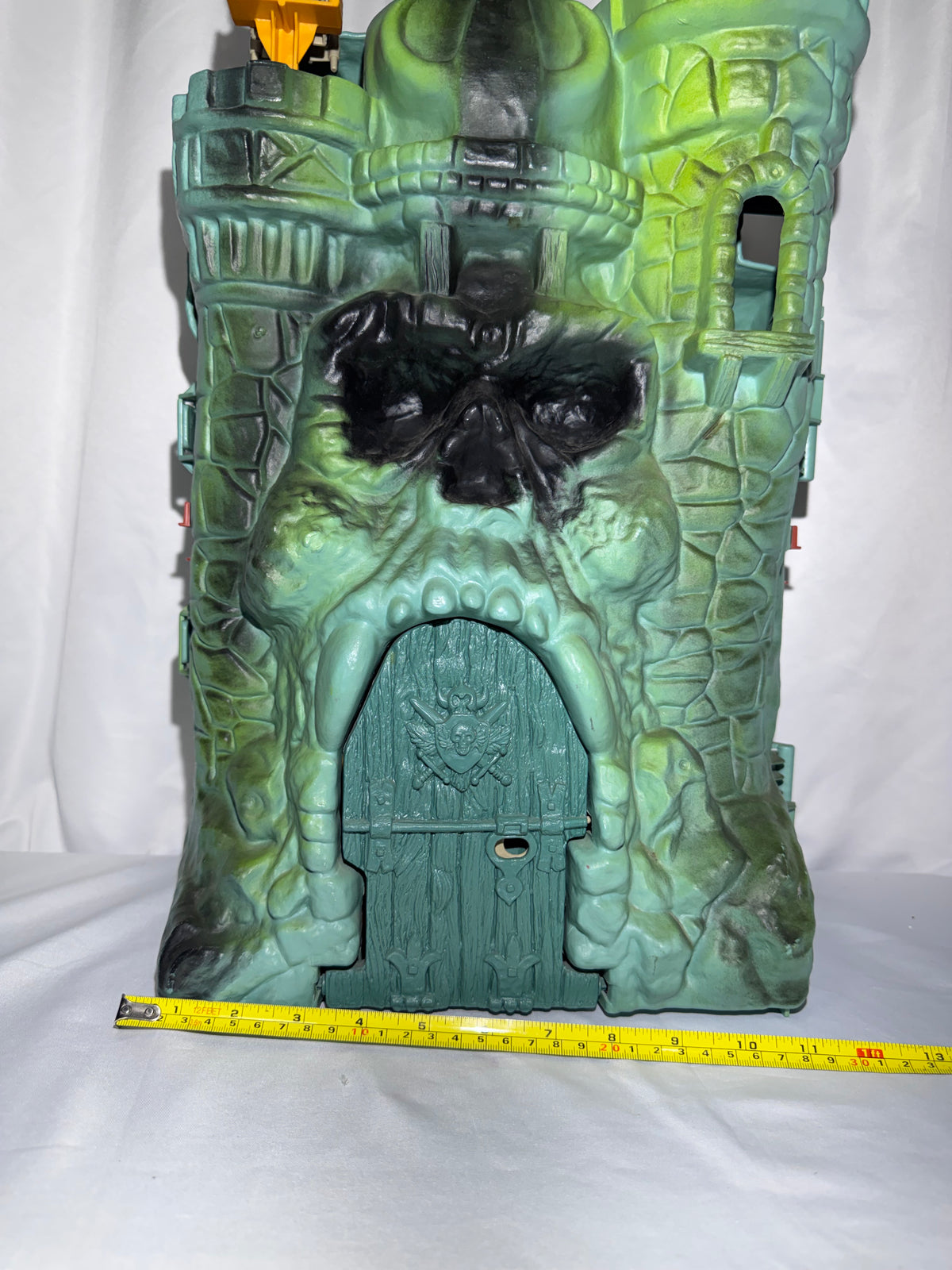 Vintage 1982 Mattel Masters of the Universe Castle Grayskull Playset – Original Accessories & Instructions