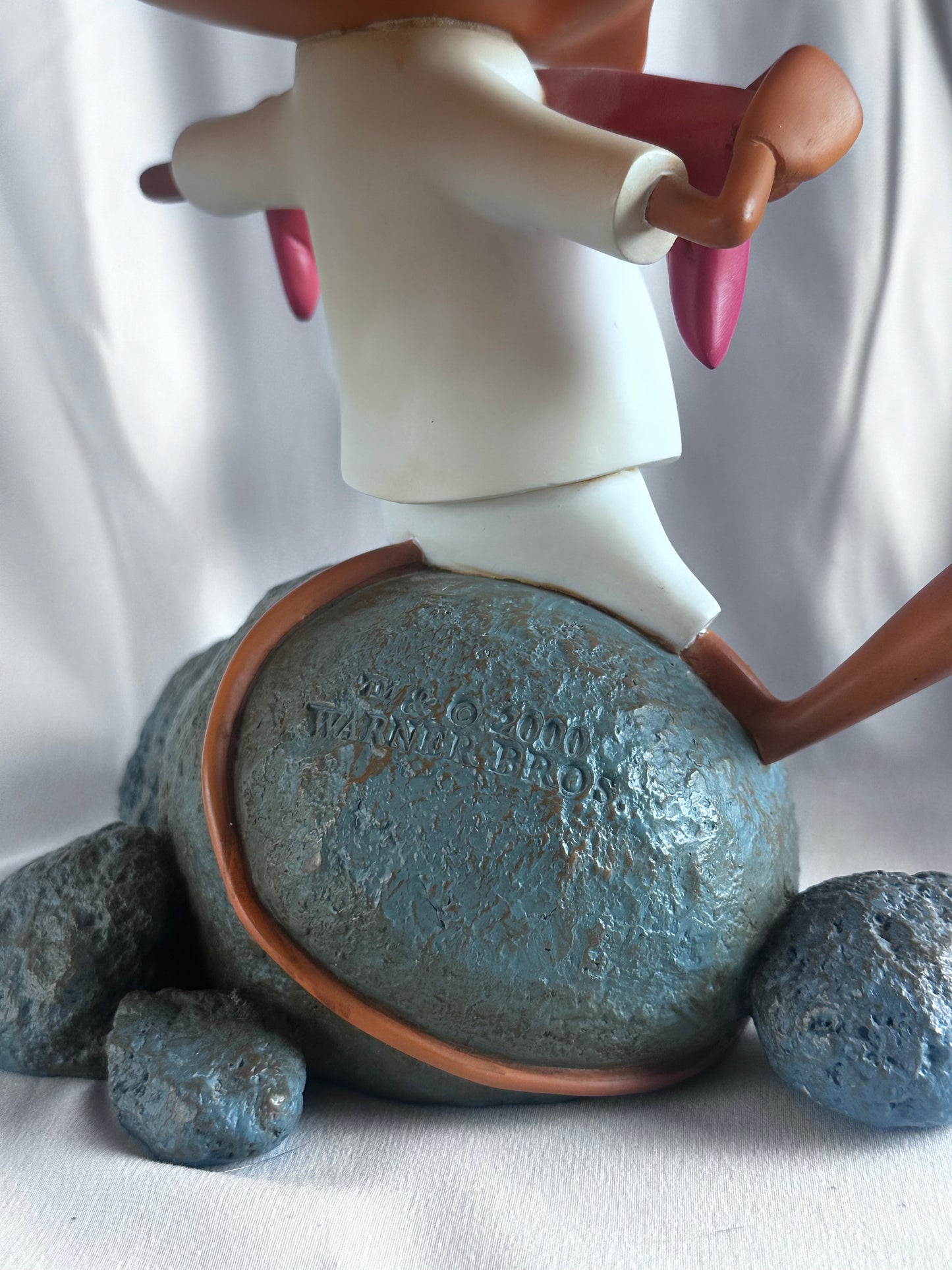 **Collectible Speedy Gonzalez - 15.5” statue -2000 -Warner Brothers - Looney Tunes**