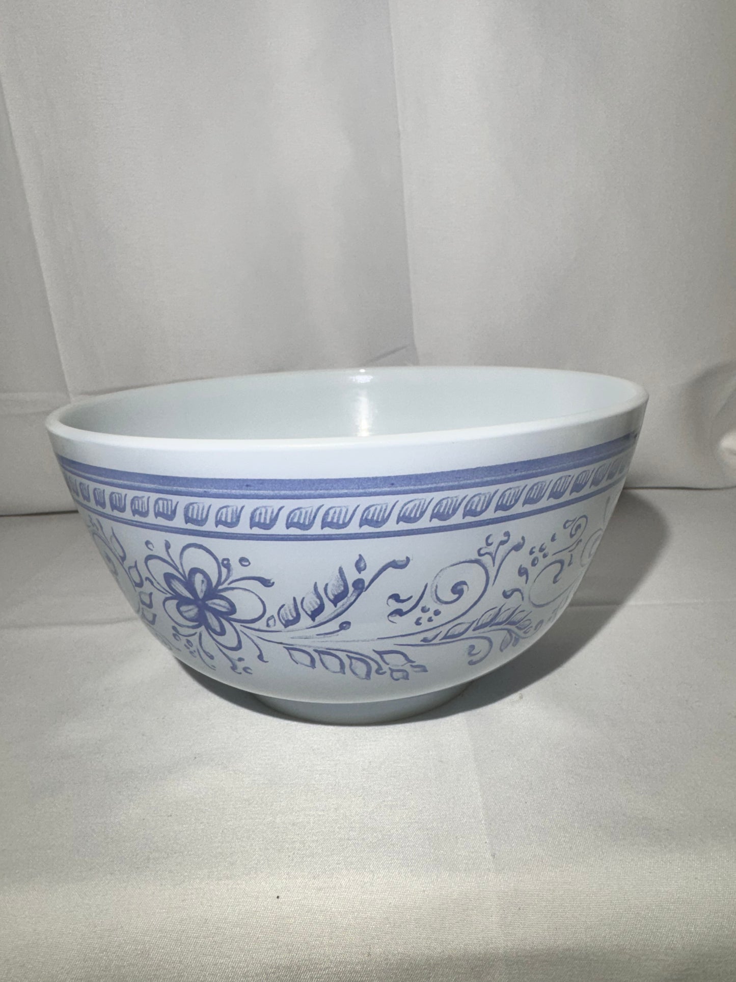 Pyrex- Brittany Blue - 1 1/2qt. Mixing Bowl - 478-B