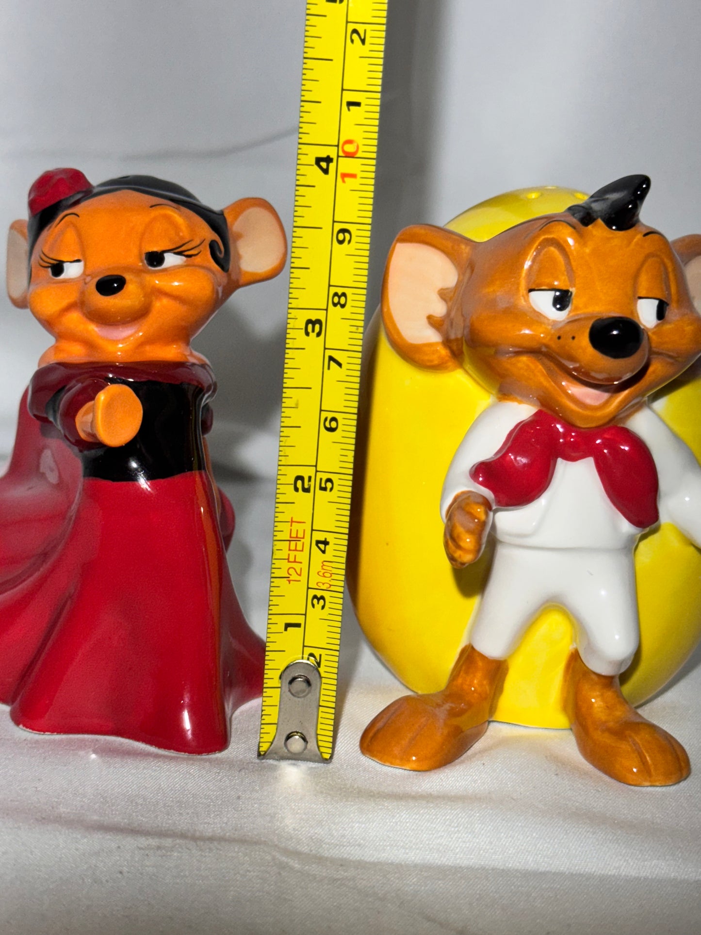 Speedy Gonzales & Senorita -Salt & pepper - Warner Brothers- Looney Tunes- 2000- original box