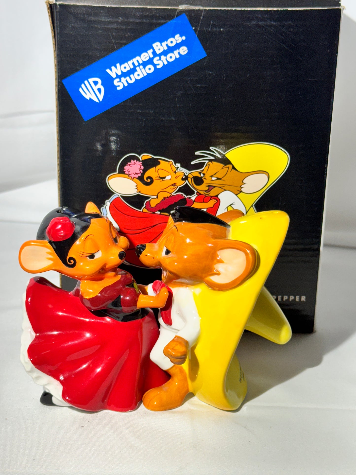 Speedy Gonzales & Senorita -Salt & pepper - Warner Brothers- Looney Tunes- 2000- original box