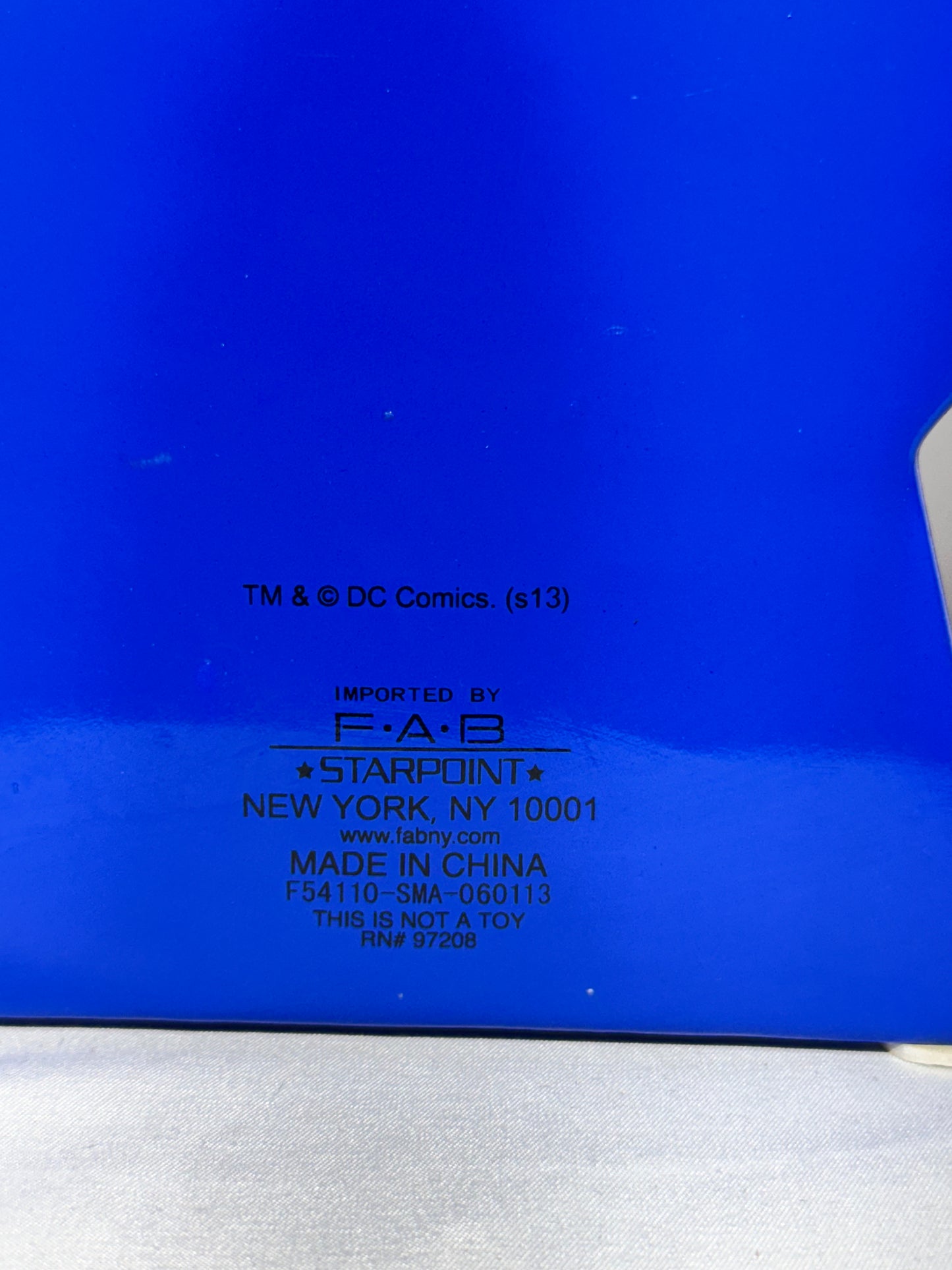 Superman - Ceramic Bank - Warner Brothers- DC Comics - logo
