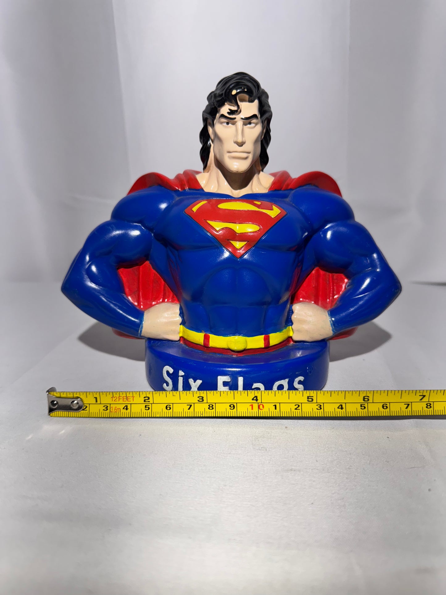 Superman - plastic bank - Six Flags-1996- Warner Brothers- DC Comics