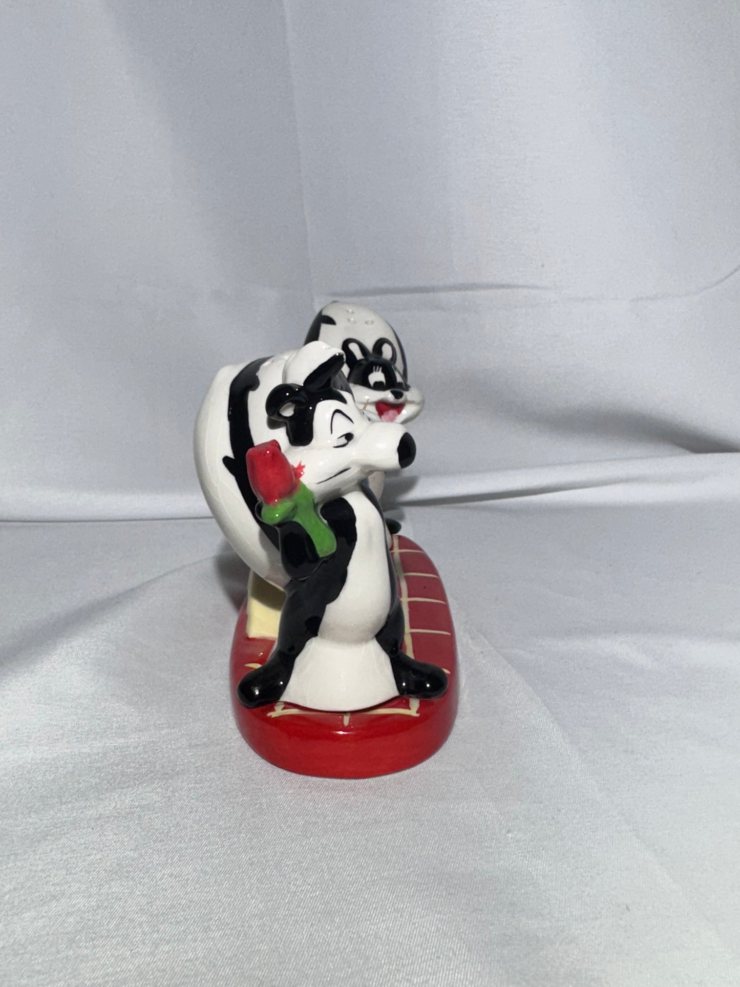 Pepe Le Pew and Penelope-Salt and Pepper and toothpick holder-Warner Brothers-Looney Tunes- magnetic - item # 23833