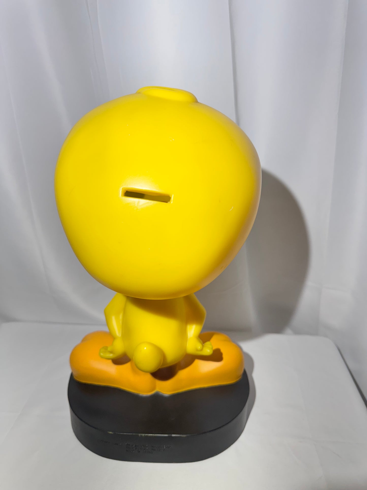 Tweety Bird- 17” Bank - Six Flags- Looney Tunes-Warner Brothers-1997