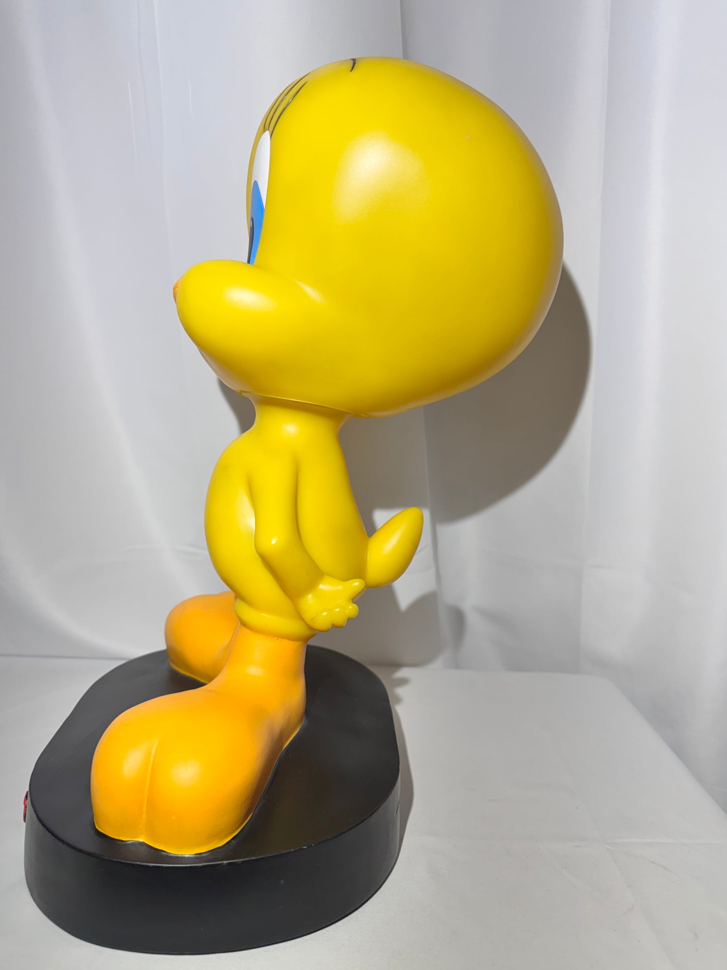 Tweety Bird- 17” Bank - Six Flags- Looney Tunes-Warner Brothers-1997