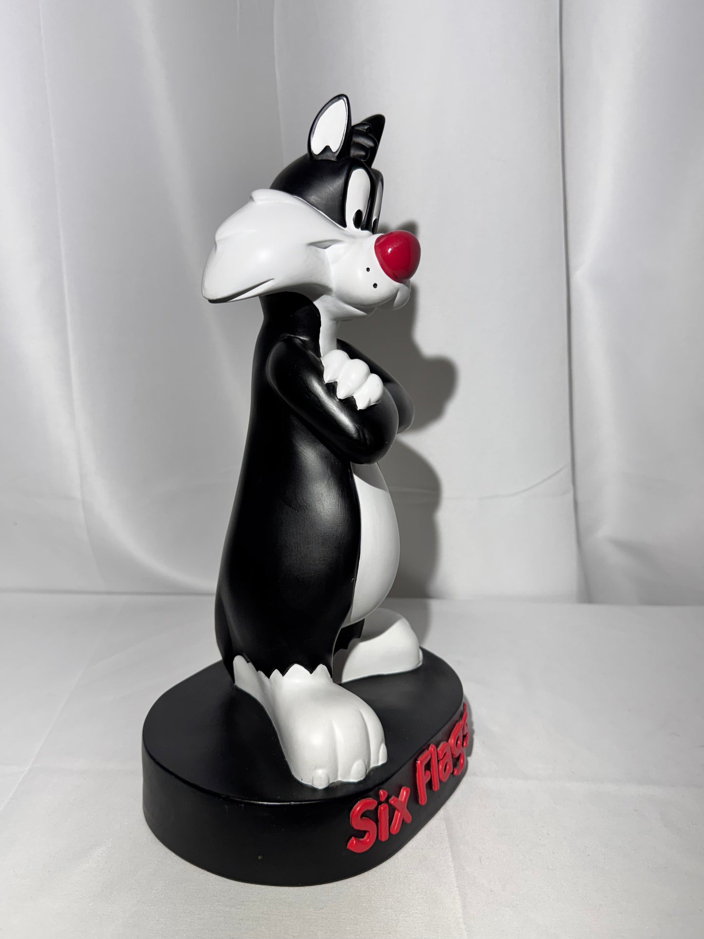 Sylvester -12” Bank - Six Flags-1997-Warner Brothers- Looney Tunes