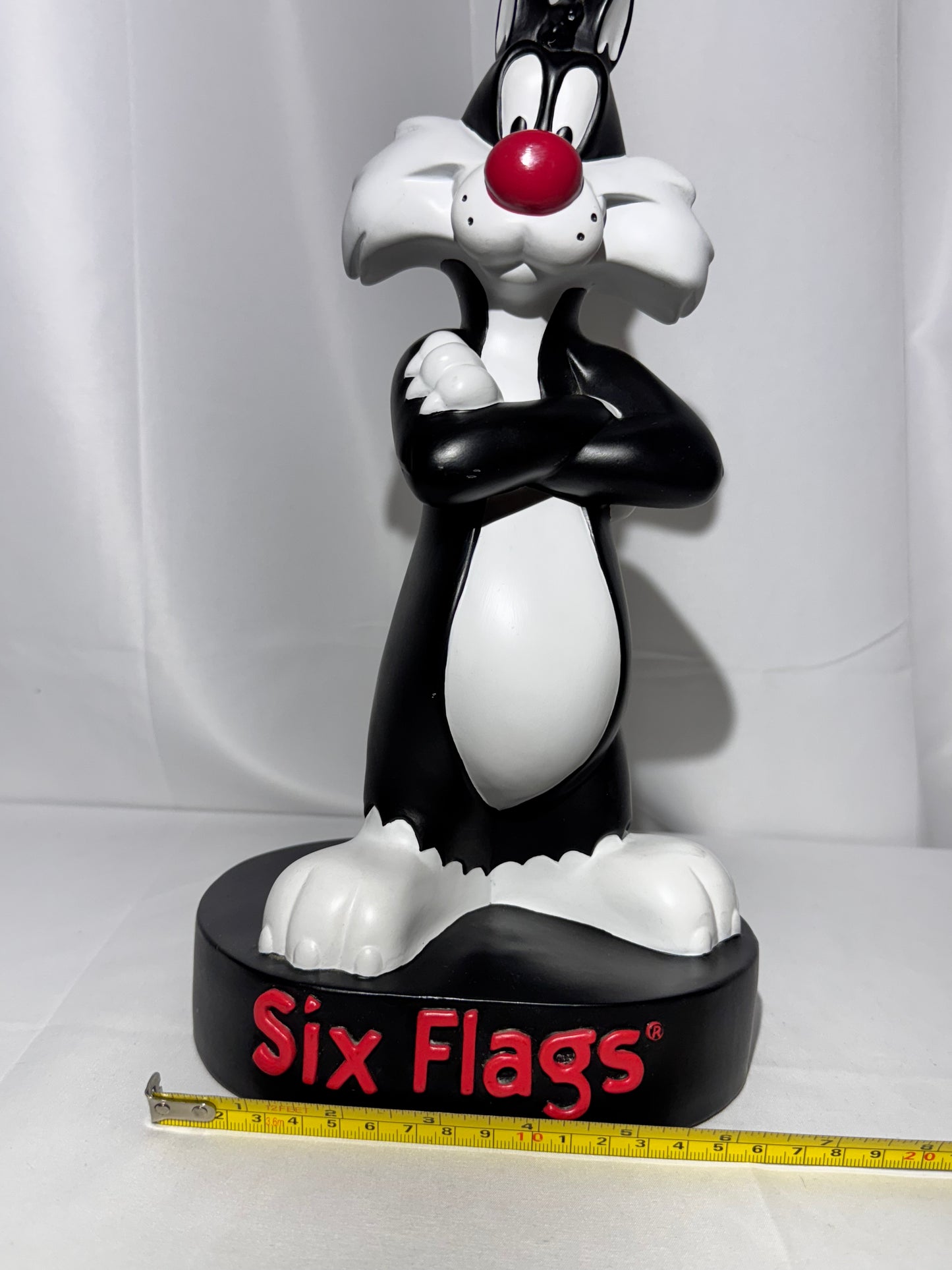 Sylvester -12” Bank - Six Flags-1997-Warner Brothers- Looney Tunes