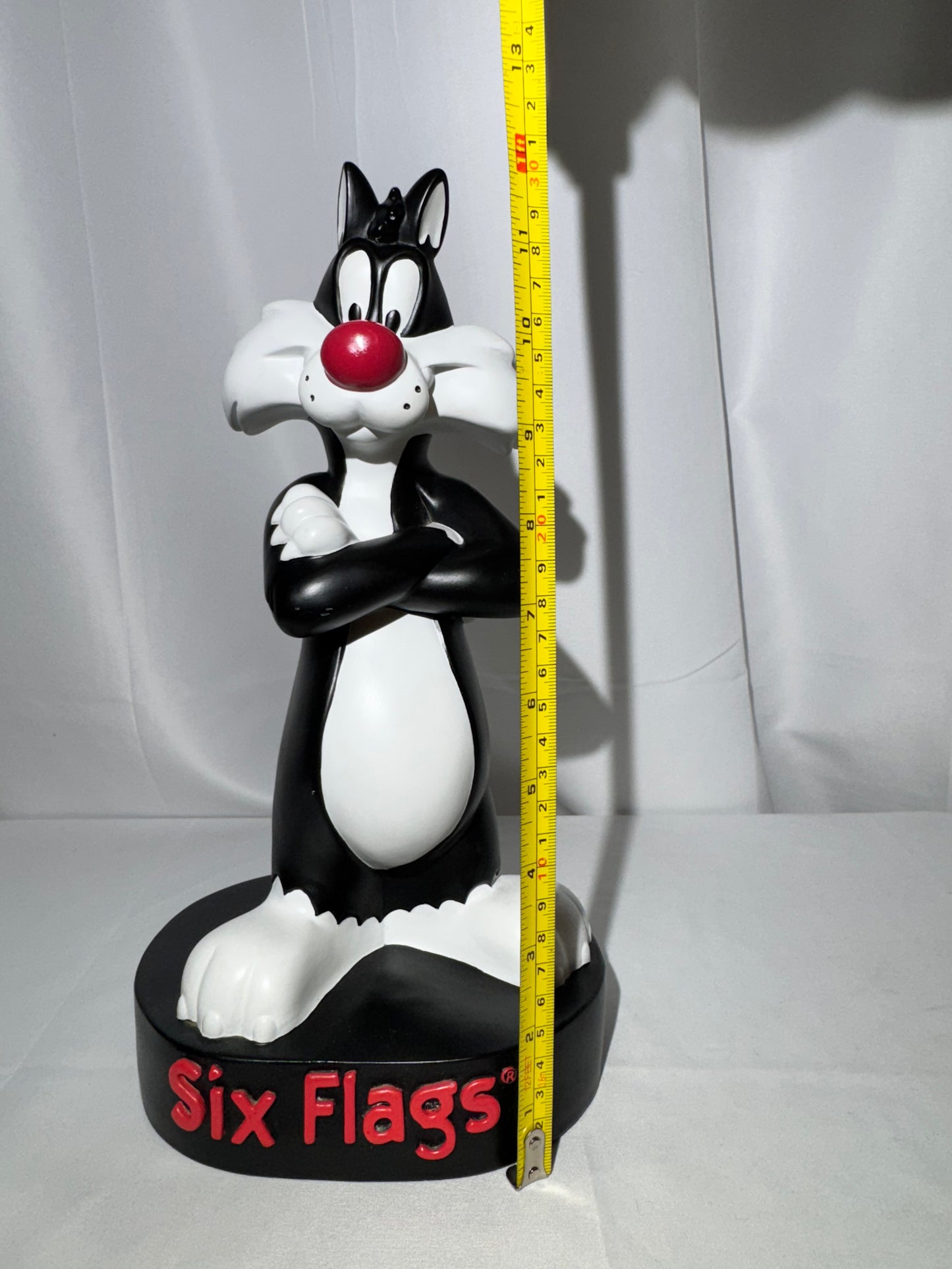 Sylvester -12” Bank - Six Flags-1997-Warner Brothers- Looney Tunes