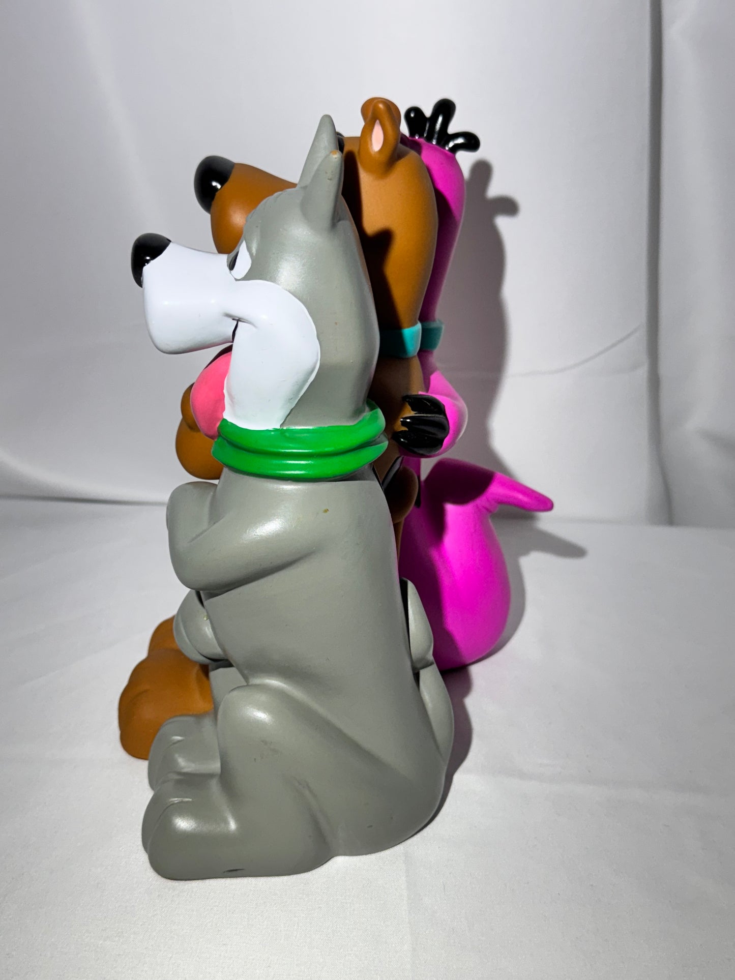 Dino, Scooby Doo, and Astro- bank- Hanna Barbera-1999 - Cartoon Network- pets