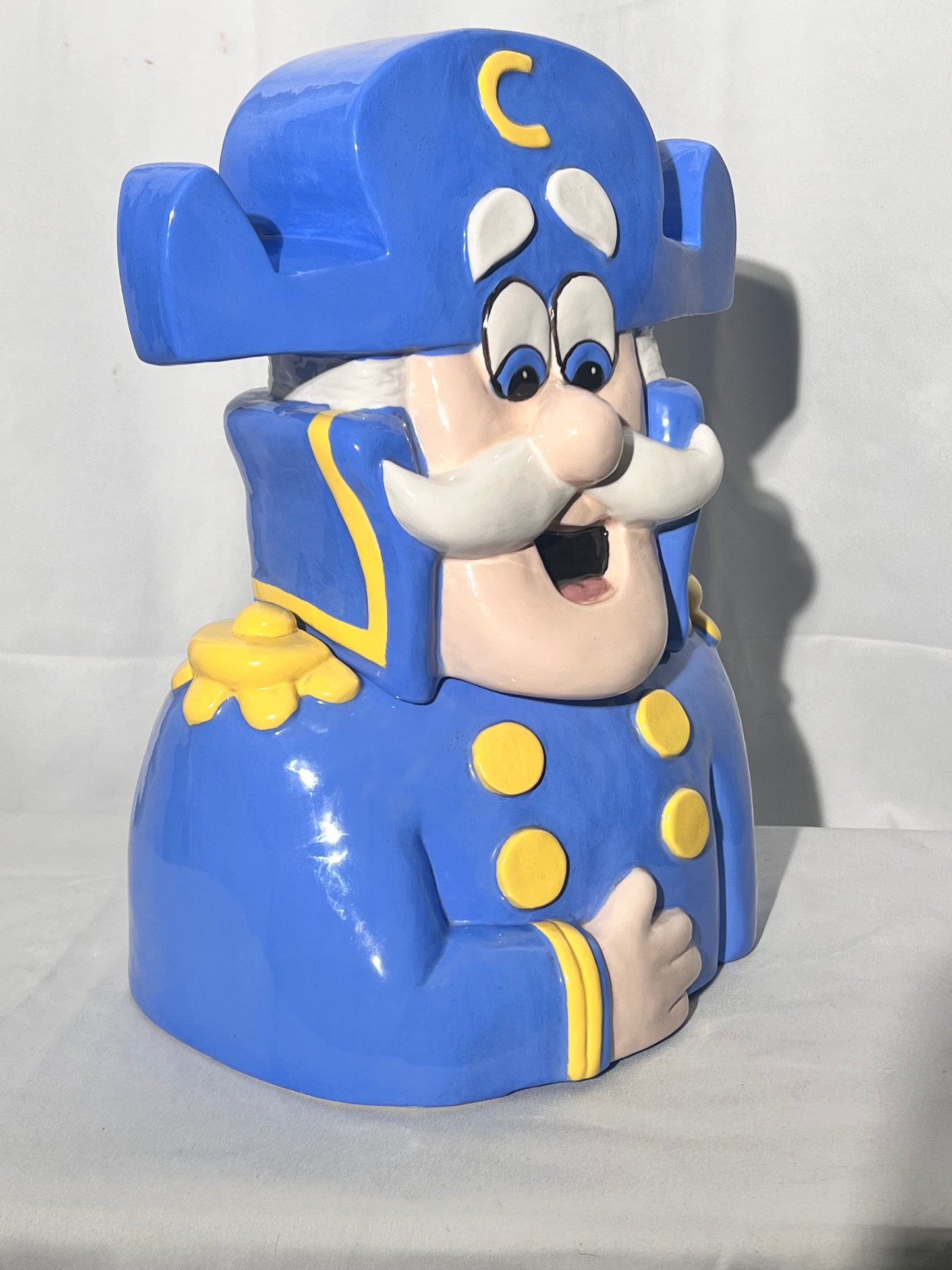 Captain Crunch- 13” Cookie Jar- Crabby Onion - Cereal- Mascot-Cap’n Crunch
