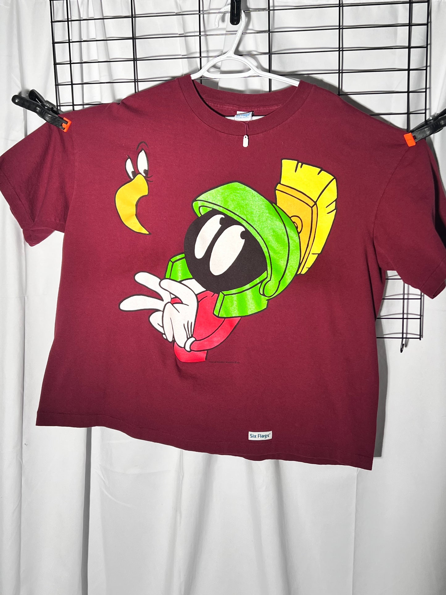 Marvin the Martian & instant Martian - Maroon- size XXL - Six Flags- Warner Brothers- looney Tunes
