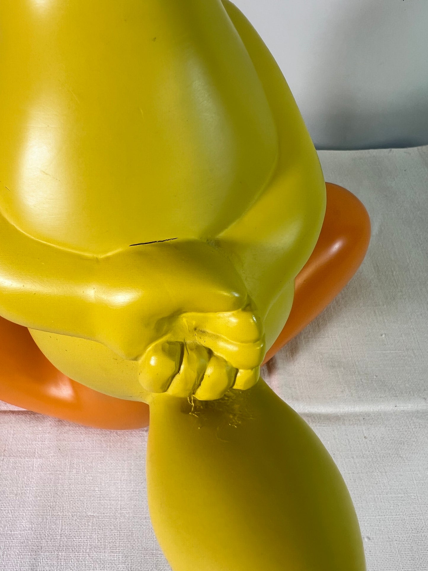 Rare 17” Tweety Bird Statue-Warner Brothers-1996