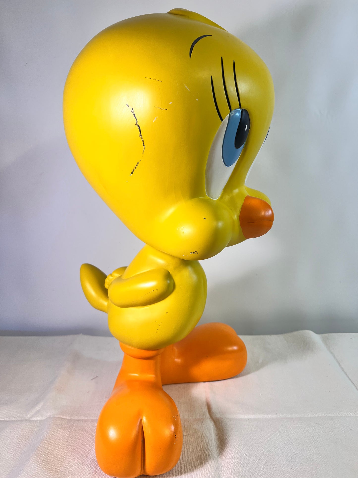 Rare 17” Tweety Bird Statue-Warner Brothers-1996